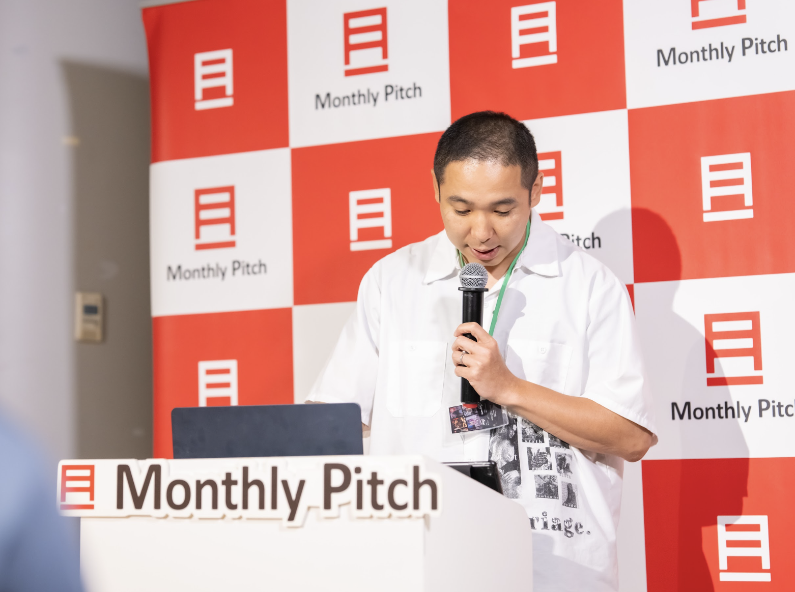 現地のホストコミュニティ「WOW」／Monthly Pitch! スタートアップの扉